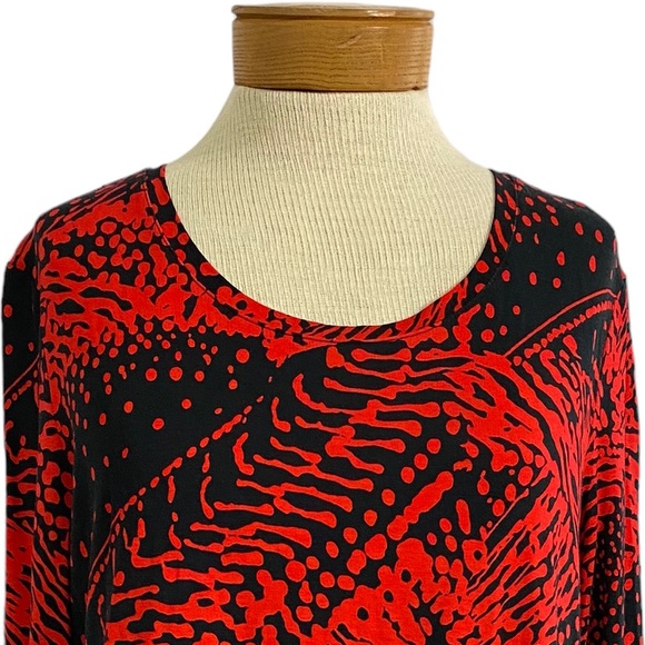 JM Collection Red Black, Print Long Sleeve High Low Top Med - Picture 5 of 5